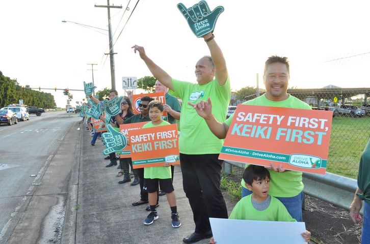 Drive With Aloha: 10 Unspoken Rules on Hawaii’s Roads